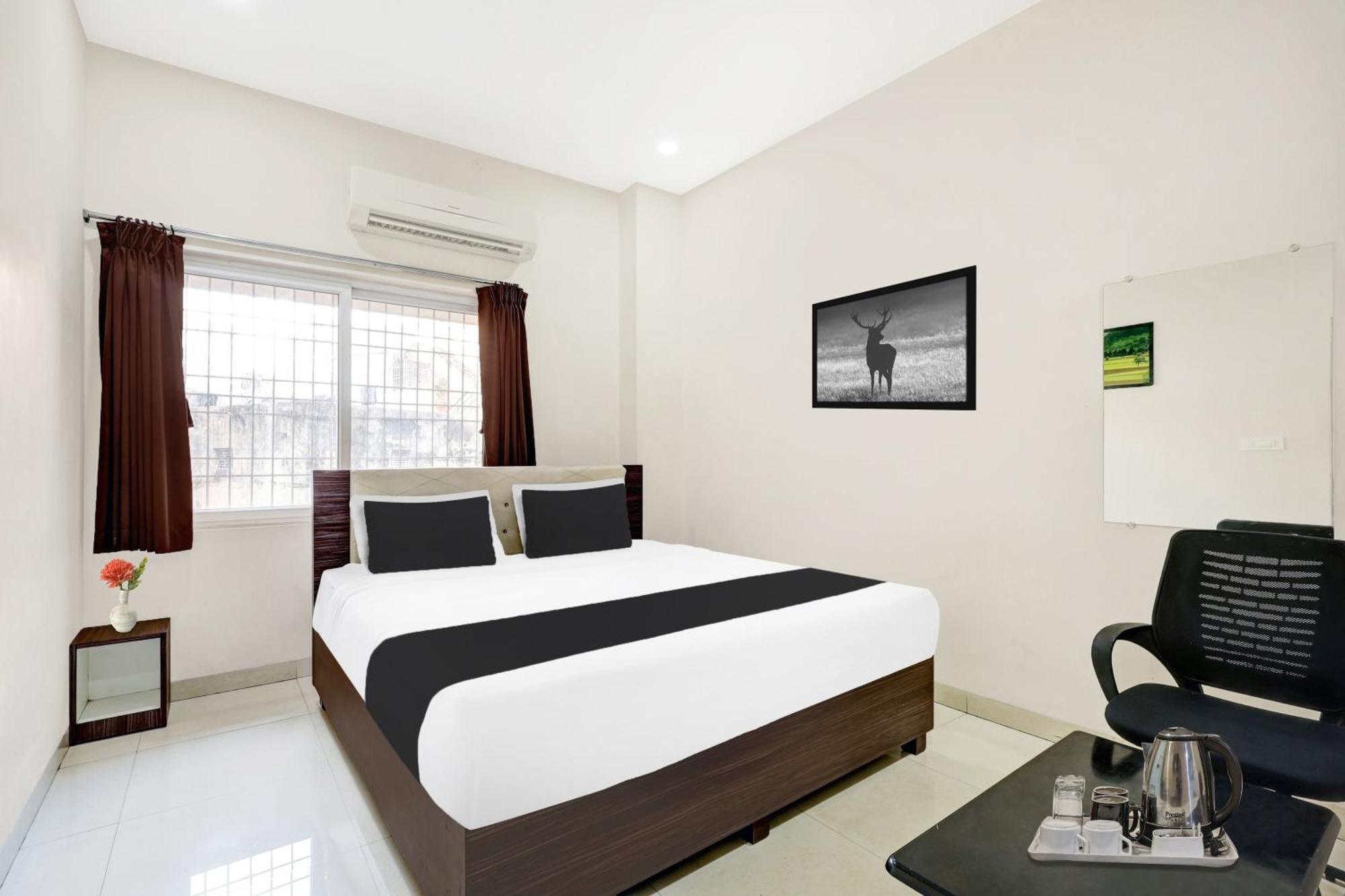 Super Collection O Dabagardens Near Beach Road วิสาขปัตนัม ภายนอก รูปภาพ