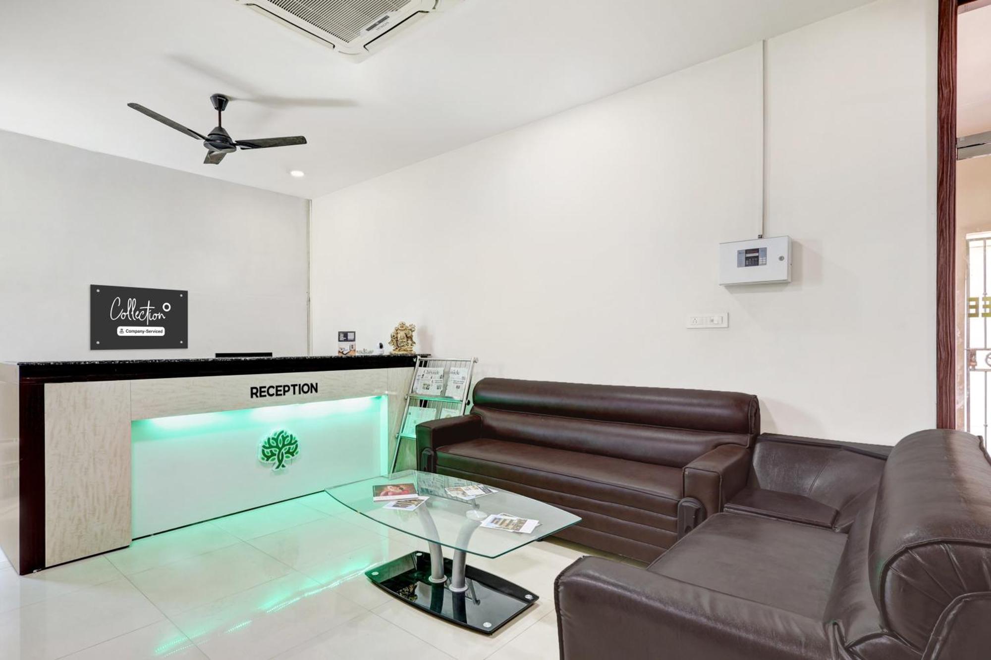 Super Collection O Dabagardens Near Beach Road วิสาขปัตนัม ภายนอก รูปภาพ
